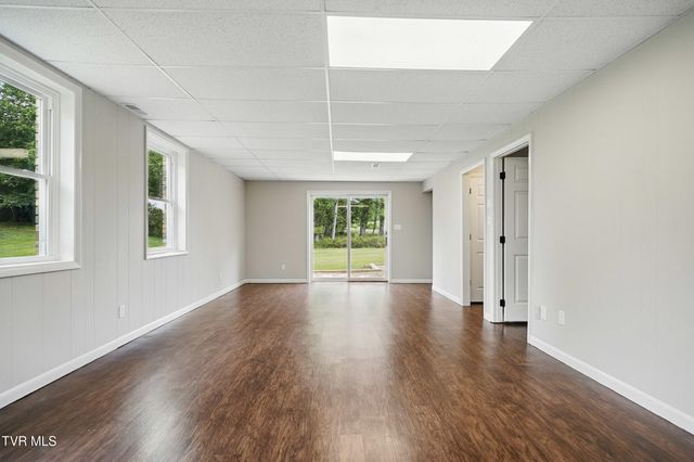5530 Paramont Road, Wise, VA 24293