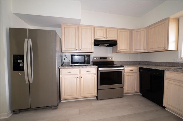 1831 NAUTILUS DRIVE, Sarasota, FL 34231