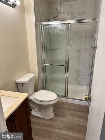 5694 CABELLS CT, Centreville, VA 20120