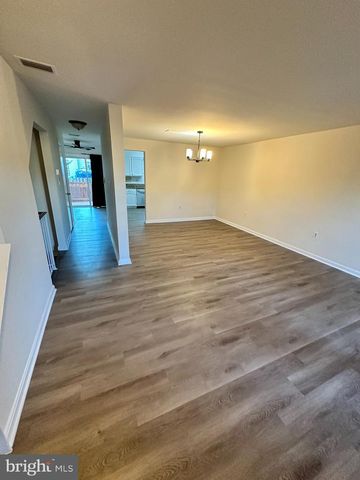 5694 CABELLS CT, Centreville, VA 20120