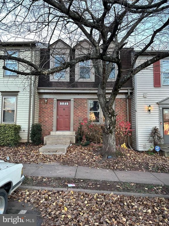 5694 CABELLS CT, Centreville, VA 20120