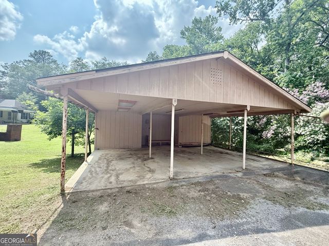 103 Highland Avenue, Summerville, GA 30747