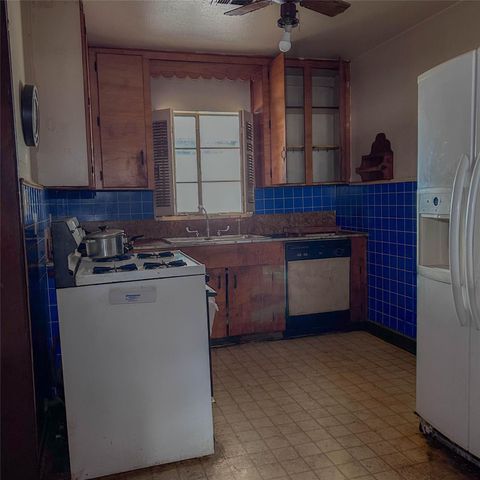 513 Sunnyside Street, Houston, TX 77076