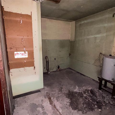 513 Sunnyside Street, Houston, TX 77076