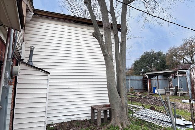 513 Sunnyside Street, Houston, TX 77076