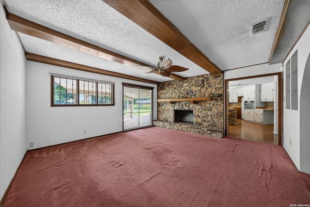 105 DORIS DR, Universal City, TX 78148