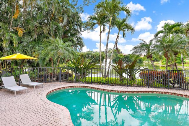 8405 Legend Club Drive, West Palm Beach, FL 33412