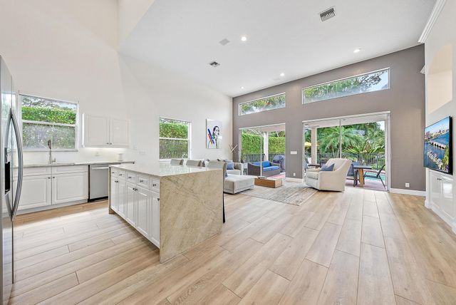 8405 Legend Club Drive, West Palm Beach, FL 33412
