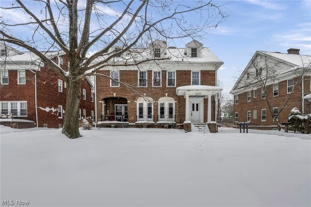 2420 Overlook Road, Cleveland Heights, OH 44106