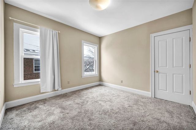 2420 Overlook Road, Cleveland Heights, OH 44106