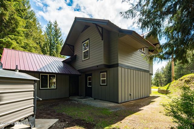 181 Calypso Ln, Sandpoint, ID 83864
