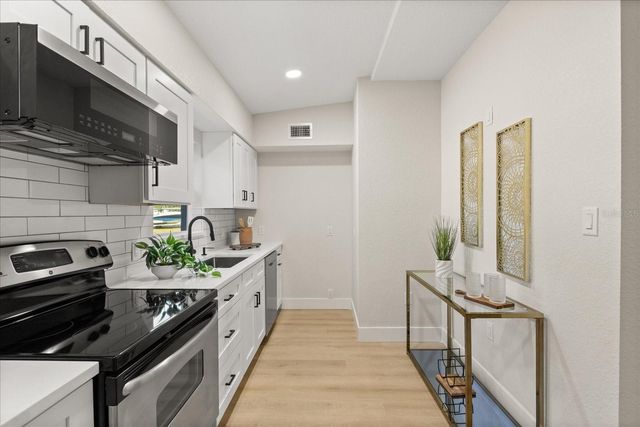 5626 AILEEN DRIVE, Orlando, FL 32839