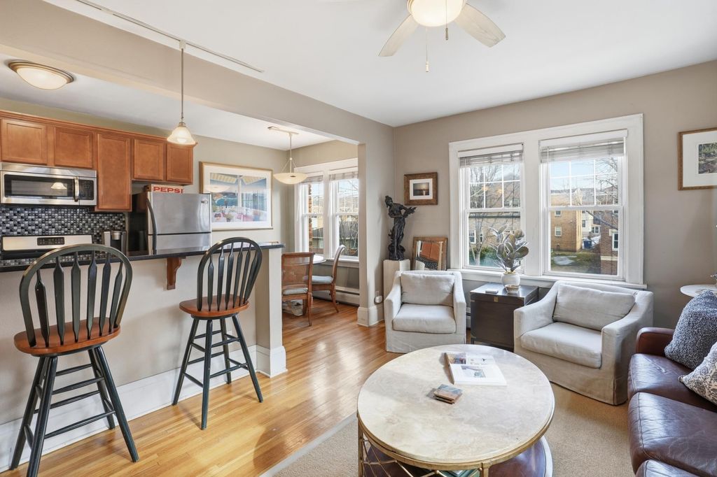 3520 Emerson Avenue S 202, Minneapolis, MN 55408 — photo 3