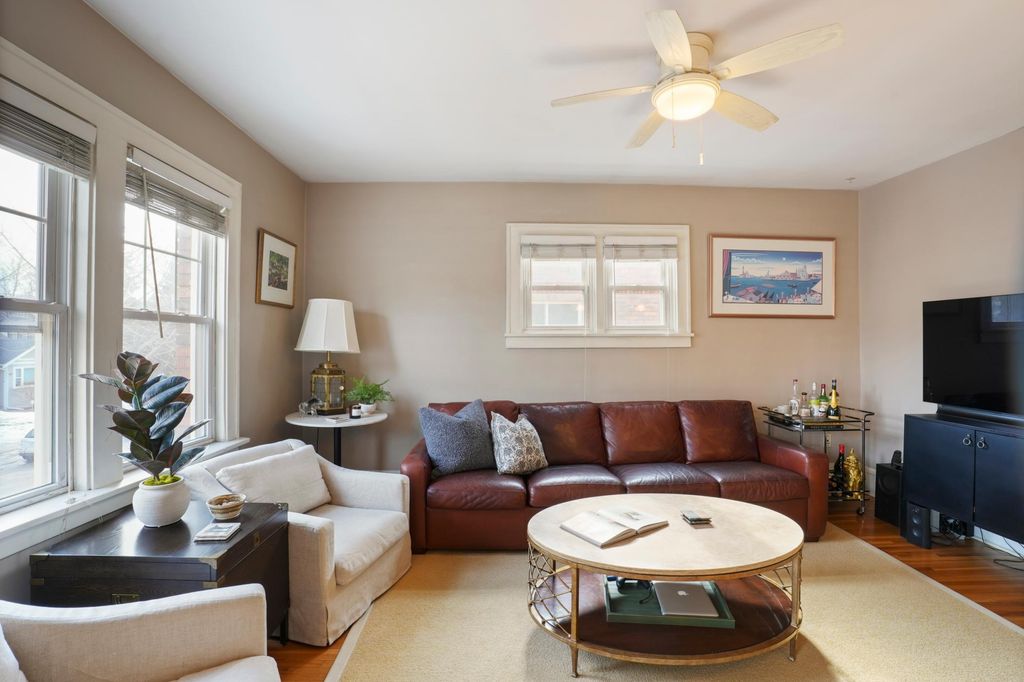 3520 Emerson Avenue S 202, Minneapolis, MN 55408 — photo 5
