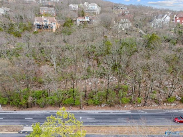 2214 Governors Bend Road, Huntsville, AL 35801