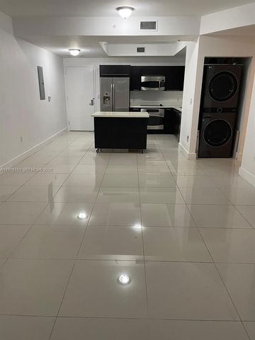 90 SW 3rd St 2202, Miami, FL 33130