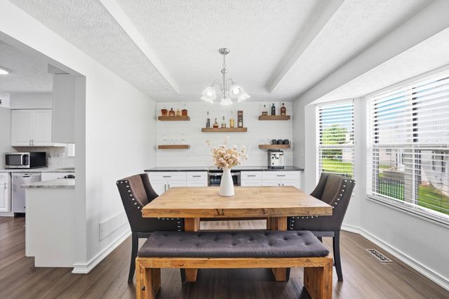 925 Thayer Drive, Columbus, OH 43230