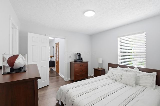 925 Thayer Drive, Columbus, OH 43230