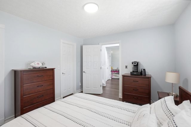925 Thayer Drive, Columbus, OH 43230