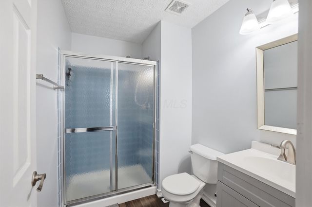 925 Thayer Drive, Columbus, OH 43230