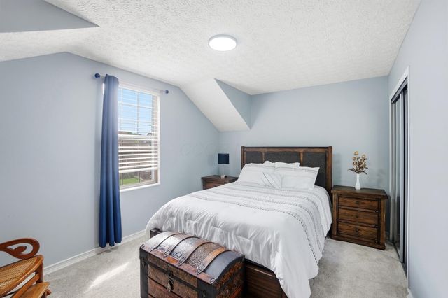 925 Thayer Drive, Columbus, OH 43230
