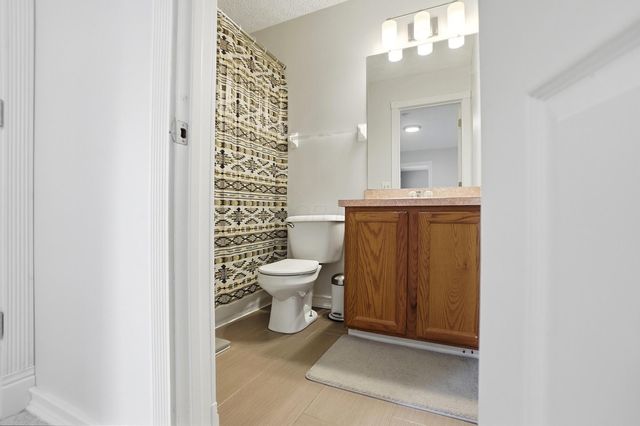 925 Thayer Drive, Columbus, OH 43230