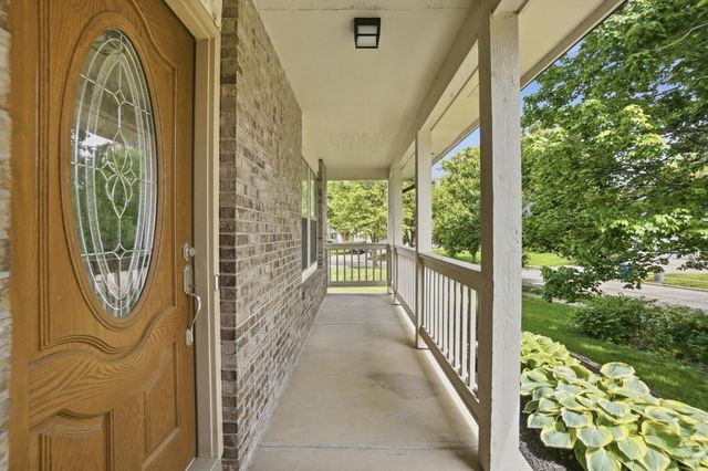 925 Thayer Drive, Columbus, OH 43230