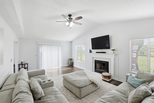 925 Thayer Drive, Columbus, OH 43230