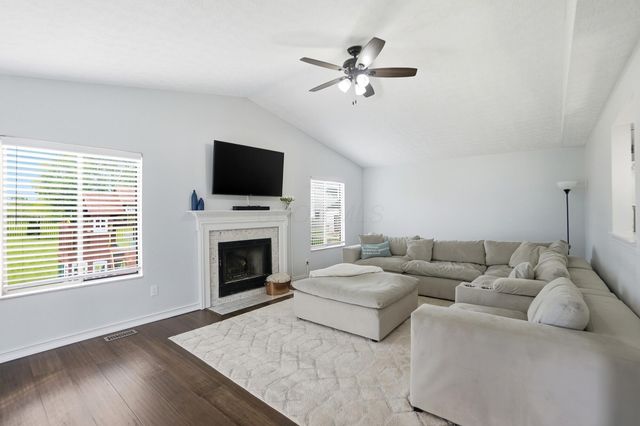 925 Thayer Drive, Columbus, OH 43230
