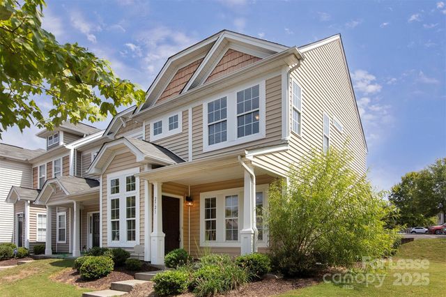 2721 Grain Mill Lane, Charlotte, NC 28214