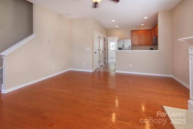 2721 Grain Mill Lane, Charlotte, NC 28214