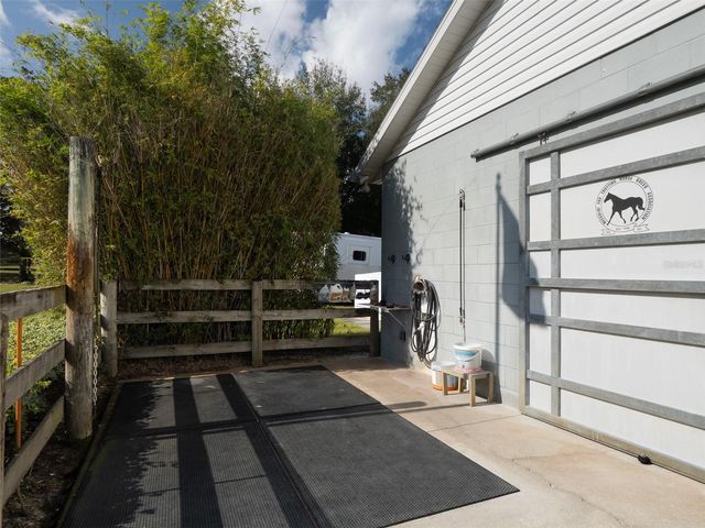 7575 NW 90TH AVENUE, Ocala, FL 34482