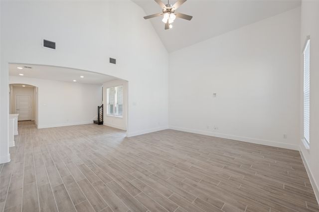400 Buffalo Grass Drive, Euless, TX 76039