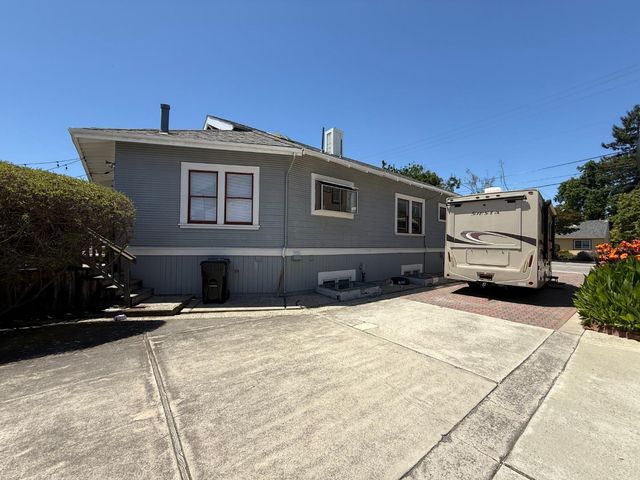 1470 Benton Street, Santa Clara, CA 95050