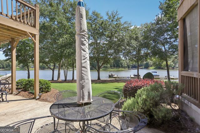 1113 Wharfside Court, Greensboro, GA 30642