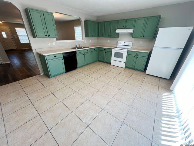 203 Mallow Grove, San Antonio, TX 78253