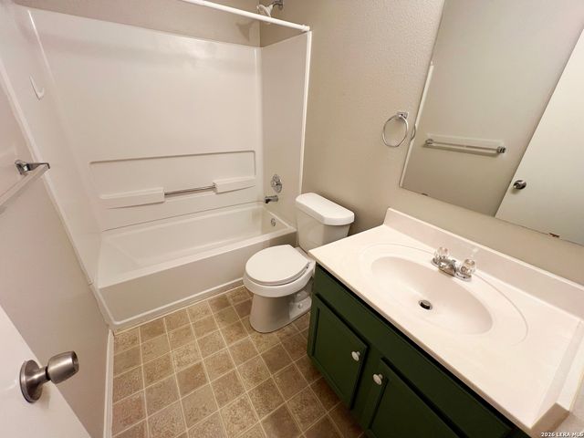 203 Mallow Grove, San Antonio, TX 78253