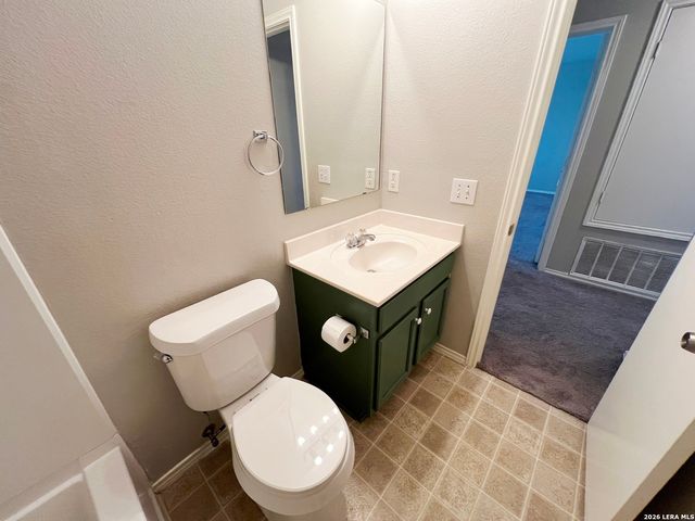203 Mallow Grove, San Antonio, TX 78253