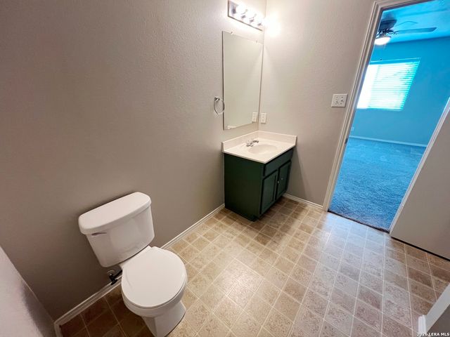203 Mallow Grove, San Antonio, TX 78253