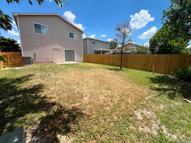 203 Mallow Grove, San Antonio, TX 78253