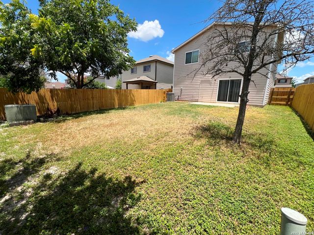 203 Mallow Grove, San Antonio, TX 78253