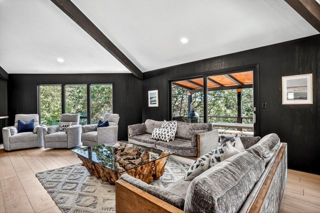26963 Cottage Lane, Shell Knob, MO 65747