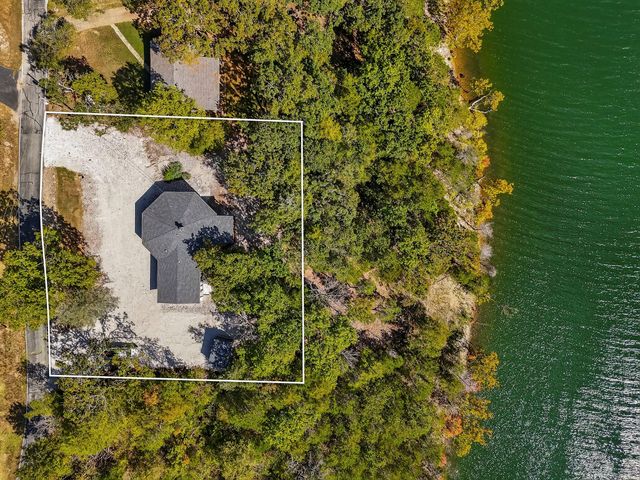 26963 Cottage Lane, Shell Knob, MO 65747