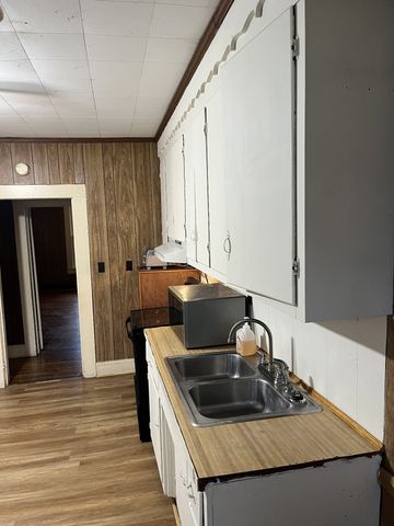 118 Swan Ave, Hohenwald, TN 38462