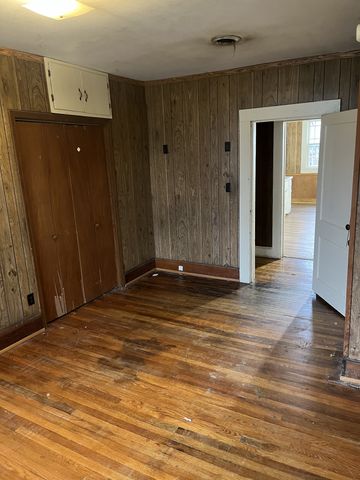 118 Swan Ave, Hohenwald, TN 38462