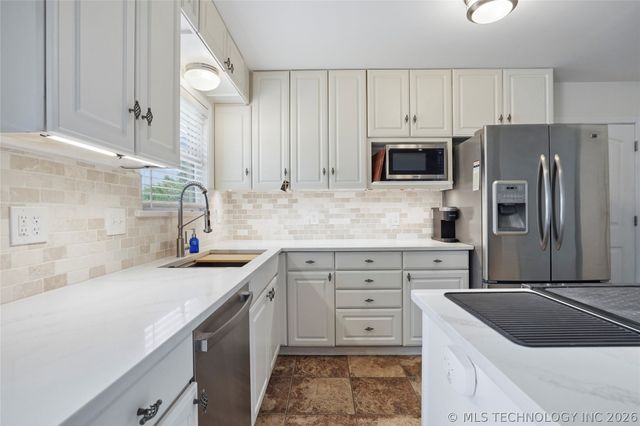 5652 S Boston Avenue, Tulsa, OK 74105