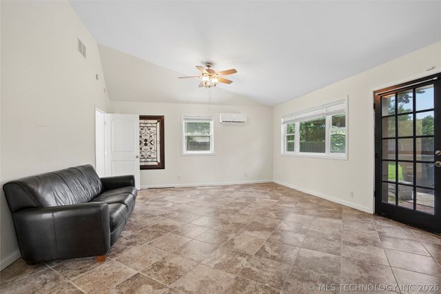 5652 S Boston Avenue, Tulsa, OK 74105