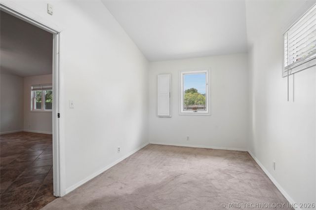 5652 S Boston Avenue, Tulsa, OK 74105