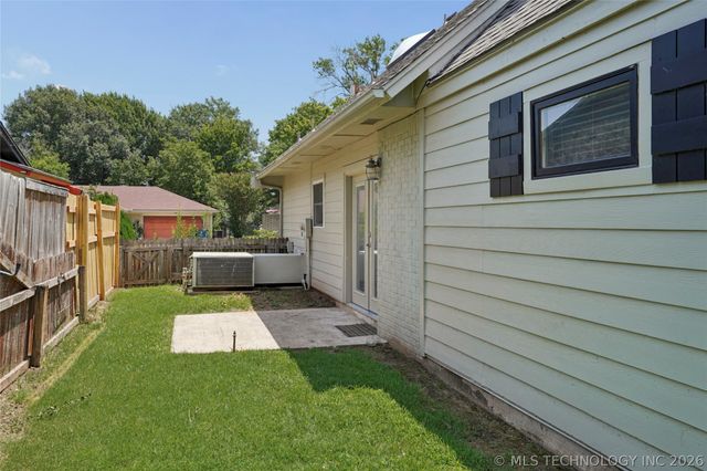 5652 S Boston Avenue, Tulsa, OK 74105