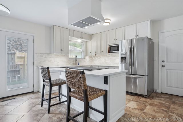5652 S Boston Avenue, Tulsa, OK 74105
